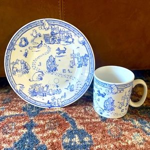SPODE Classic Disney Pooh Blue & White Plate and Mug set 2003